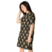 Load image into Gallery viewer, Tiger in the Garden - T-shirt dress