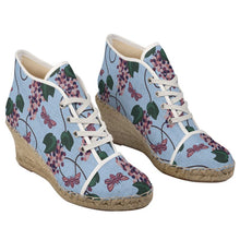 Load image into Gallery viewer, Spring Grapes - Ladies Wedge Espadrilles
