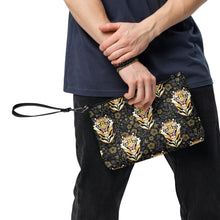 Load image into Gallery viewer, Tiger in the Garden - Crossbody bag
