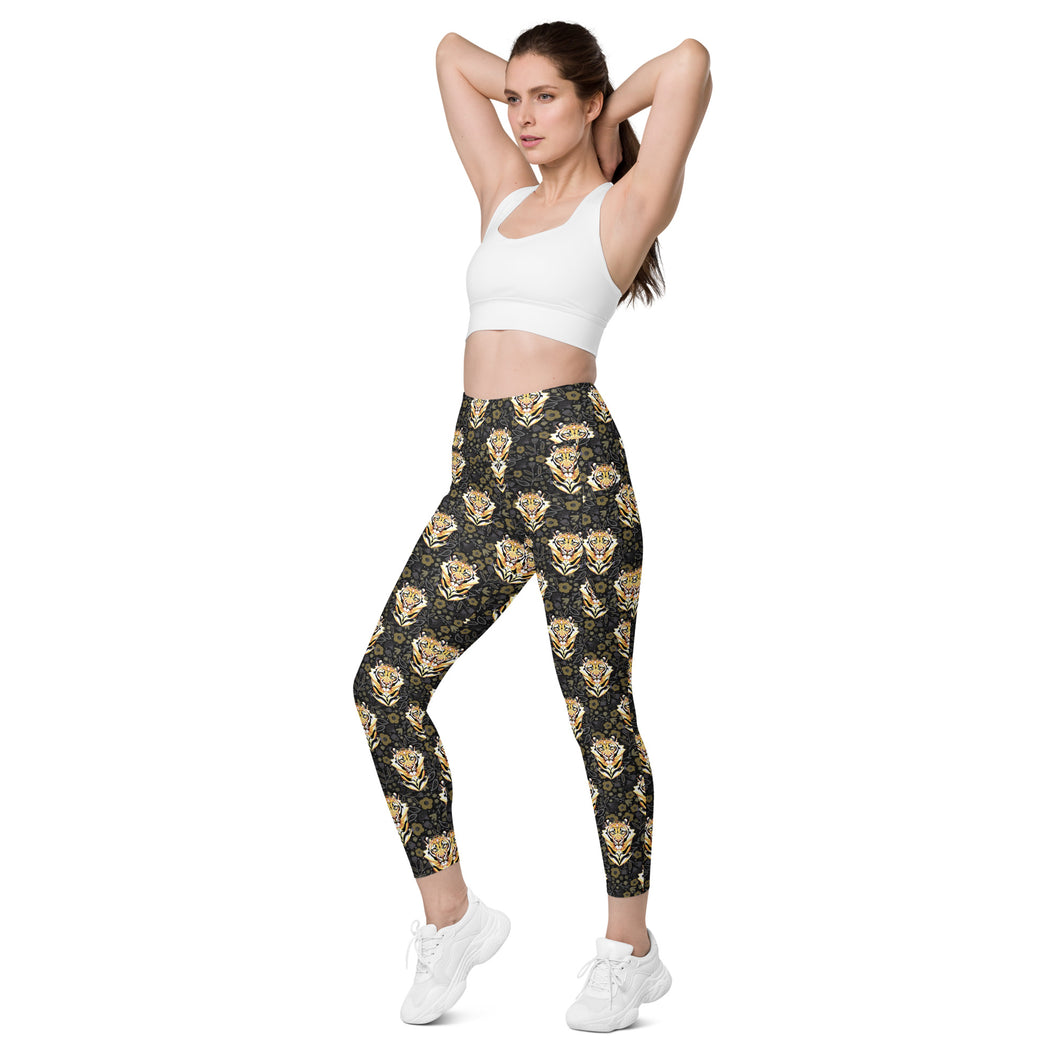 Tiger in the Garden - Leggings (with pockets) - Regular and Plus Size