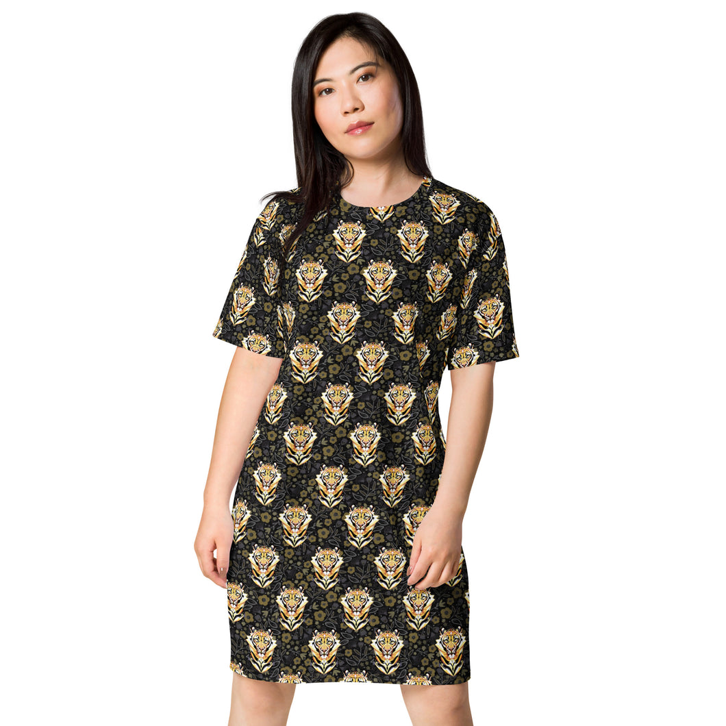 Tiger in the Garden - T-shirt dress