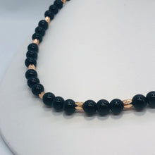 Load image into Gallery viewer, Black &amp; Rose Gold Pearl Necklace
