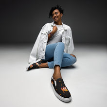 Load image into Gallery viewer, Star Tiger - Women’s slip-on canvas shoes
