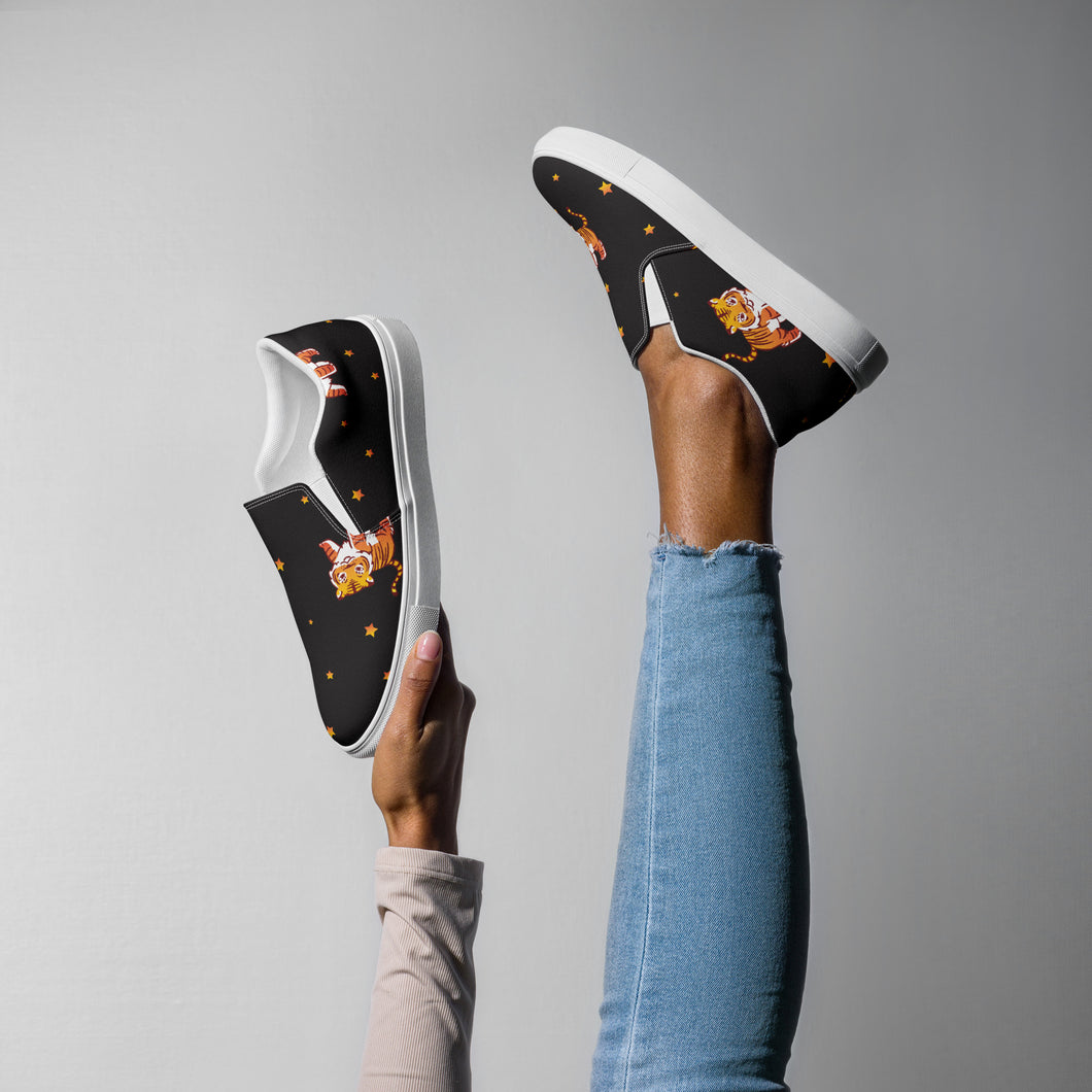 Star Tiger - Women’s slip-on canvas shoes