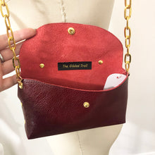 Load image into Gallery viewer, Leather Purse - Red
