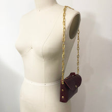 Load image into Gallery viewer, Leather Purse - Red
