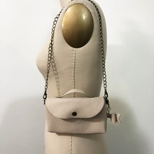 Load image into Gallery viewer, Leather Purse - Cream
